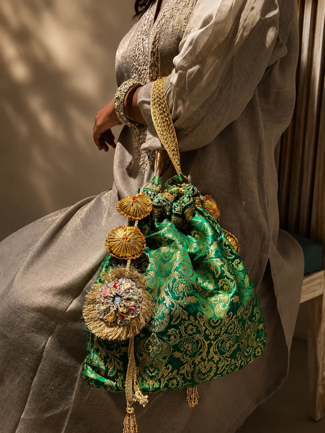 Green Blended Brocade Jhopo
